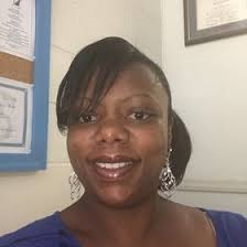 Lashonda Mack's Instagram, Twitter & Facebook