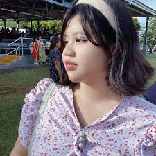 Will Navia's signature weapon make a big difference compared to Tidal  Shadow?