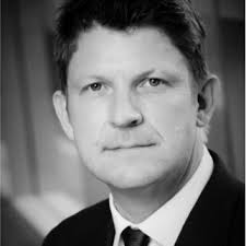 Chutes & Ladders—Gilead CMO to quit 6 months after taking the job