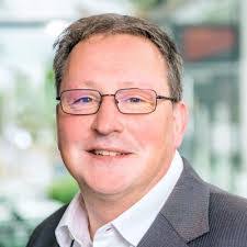 Robert Stahr's Instagram, Twitter & Facebook