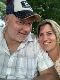 Tami Lyons's Instagram, Twitter & Facebook