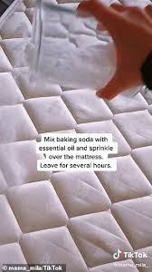 Roast at 500 degrees, uncovered, for 7 minutes per pound. The Very Simple Trick That Will Leave Your Mattress Sparkling White And Clean In Minutes Daily Mail Online