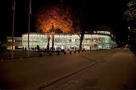 Med våra smarta filter hittar du snabbt bostäder som passar dig. Kristianstad Arena Home Facebook