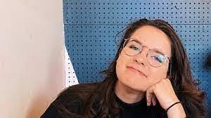 Carlene Pope's Instagram, Twitter & Facebook