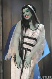 Roxy DeVille – 18 Plus Photos