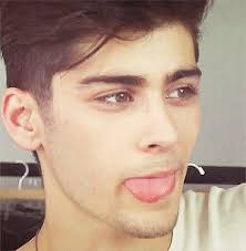 Zayn Gif Tumblr Posts Tumbral Com Here's zayn if you were looking at him through a plant and he was getting in a car but heard you breathing loudly. zayn gif tumblr posts tumbral com