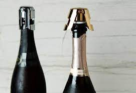 How To Save Leftover Champagne From Going Flat (6 Tips And Tricks)
