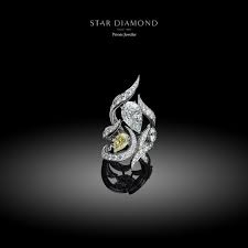 Black And White Diamond Road Sign Star Diamond Stardiamondldn On Instagram Yellow White Diamond Ring Set In 18k White Gold White Diamond Ring Swarovski Jewelry Rings Unique Diamond Rings