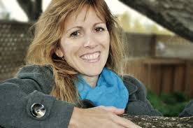 Cynthia Roussel's Instagram, Twitter & Facebook