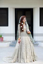 Pin By Afia Qutub On Pakistan Bride Bridal Dress Design Pakistani Bridal Dresses Wedding Dress Sequin