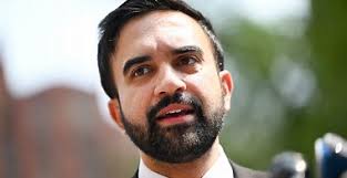 Meet the artist behind iconic Vincent Dooley statue