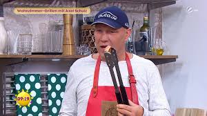 Den sonderpreis erhielten zwei in belarus. Sat 1 Fruhstucksfernsehen Axel Schulz Ist Der Indoor Grillmeister Facebook