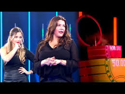 Nazarena vélez hoy recordó uno de los más difíciles momentos en la vida por una publicación de la cuenta de twitter de la cuenta famosos argentina Nazarena Velez Y Barbie Velez Perdieron 100 000 Por Abrir Una Mamushka Vacia Youtube