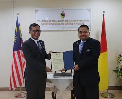 Pernah bertugas di kuala selangor, perak, negeri sembilan dan perlis. Setiausaha Pejabat Setiausaha Kerajaan Negeri Sembilan Facebook