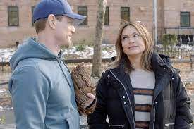 Episodes iii and iv, the story unfolds during a dark time when the evil galactic empire… Law Order Svu Season 20 Episode 12 Video Dear Ben Tvline