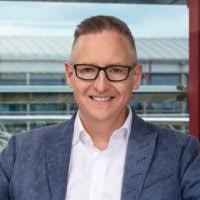 Jacob Dineen's Instagram, Twitter & Facebook