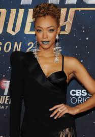 This is for the one that play sasha Sonequa Martin Green Style Clothes Outfits And Fashion Celebmafia