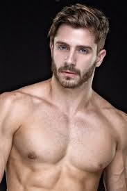 Nude Men, Nude Male Models, Gay Selfies & Gay Porn