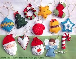 Des décors en feutrine réunit par assortiment de couleurs, sur le thème de noël, réalisés très simplement gràce à quelques points de broderie. Faire Un Pere Noel En Feutrine Des Modeles Des Tutos Deco Noel Feutrine Noel En Feutrine Deco Noel