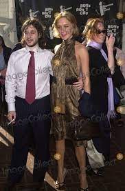 Teena brandon siempre ha deseado ser un chico. Photos And Pictures Chloe Sevigny At The Boys Don T Cry Pre Oscar Party In Santa Monica 03 25 00