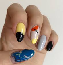 Michelle Lee On Instagram Abstract Art Nails I M Very Into This Modern Abstract Look Now Which Makes Each Nail Its Own Amazing Ca Nails Nail Art Nail Inspo