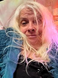 When my money low I don't feel good.. I think I'm a dollarbetic'