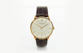 Extended returns · complimentary travel case · shop online Top 10 Luxury Watch Brands You Should Know Worthy