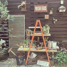 小さな庭の画像 by riemarukoさん 小さな庭と多肉植物とjunk雑貨と多肉アレンジと手作りガーデニングコンテストとわが家の多肉スペースと植中毒と今日の一枚とdiyとハンドメイドとガーデニングとジャンクガーデンとビンテージ感と男前 ガーデニング ヴィンテージ