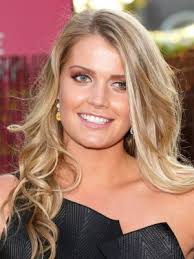 Jul 25, 2021 · princess diana's niece lady kitty spencer has tied the knot. Lady Kitty Spencer Grosse Gewicht Masse Alter Biographie Wiki