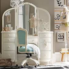 Elegant Bedroom Vanity Teenage Girls Rooms Furniture Love The Grey Walls Ari Closet Heaven Girls Bedroom Furniture Furniture Vanity Furniture
