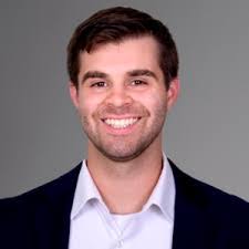 Mason Perry's Instagram, Twitter & Facebook