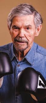 Carolyn Studebaker's Instagram, Twitter & Facebook