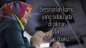 Berusaha dan berdoa adalah paket lengkap untuk meraih apa yang kita inginkan. 15 Inspirasi Kata Kata Semangat Kerja Buat Pacar Posbagus