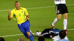 Pronostici calcio brasile serie a. Ronaldo Il Taglio A Mezzaluna Orribile Ma C Era Un Motivo Eurosport