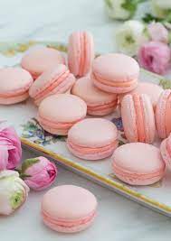 There are so many great varieties of macarons to chose from but i chose the blueberry version because it has a fresh taste to it that so many of the judges' palates are going to need after tasting all that sweet stuff. Macaron Recipe Preppy Kitchen