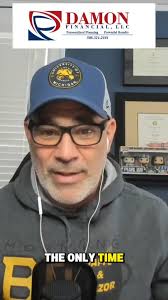 Ken Hodge Recounts Playing with Bobby Orr