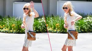 Though it's no secret that chris pratt has transformed from lovable schlub to hollywood hunk over the last several years, he's always looked his most adorable alongside his wife, anna faris. Anna Faris Caught Looking Scary Skinny After Ex Chris Pratt S Wedding