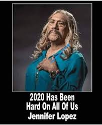 Casi me da un infarto cuando jennifer aniston salió en cámara con courtney cox y lisa kudrow, pensé que iban a tener la reunión de friends #emmys. 2020 Has Been Hard On All Of Us Jennifer Aniston