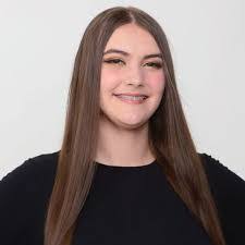 Jasmine Hatch's Instagram, Twitter & Facebook