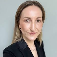 After a full career in advertising sales and management, and as the new  year begins, I am excited to start a new chapter, open to ideas and  opportunities, and hoping to connect