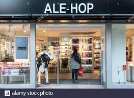 Easy drinking amber ale born in colorado. Ale Hop Shop In Spanien Stockfotografie Alamy