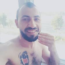 dağınık adam pis sakallı (@Amed_dyr)