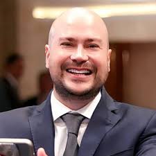 Steven Posada (@PosadaSteven)