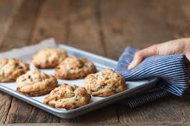 new york city's levain bakery to bring
