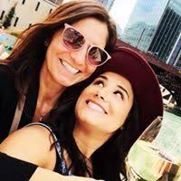 Alida Santiago's Instagram, Twitter & Facebook