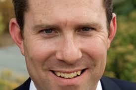 Gentry Collins drops RNC bid