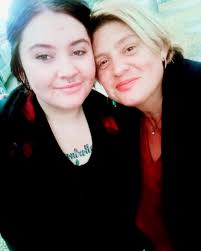 Making creamy chicken stew with daughter