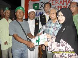 Zulkifli ahmad, mantan menteri kesihatan malaysia. Dr Siti Mariah Mahmud Abu Nuha Corner