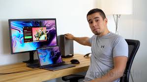 Download fortnite for mac os. Fortnite At 5k Testing Out The 13 Inch Macbook Pro With Touch Bar Blackmagic Egpu Appleinsider