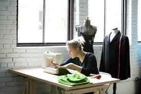 The Average Height Of A Sewing Table Ehow Sewing Table Sewing Elastic Quilting Room